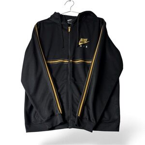 Nike Air Men's Poly-Knit Full-Zip Jacket in black and gold - Like New!